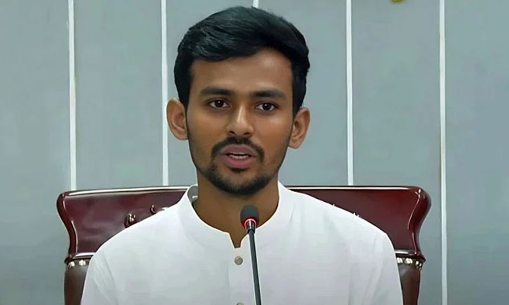 ইশরাকের শপথ নিয়ে আইনি জটিলতা আছে: উপদেষ্টা আসিফ